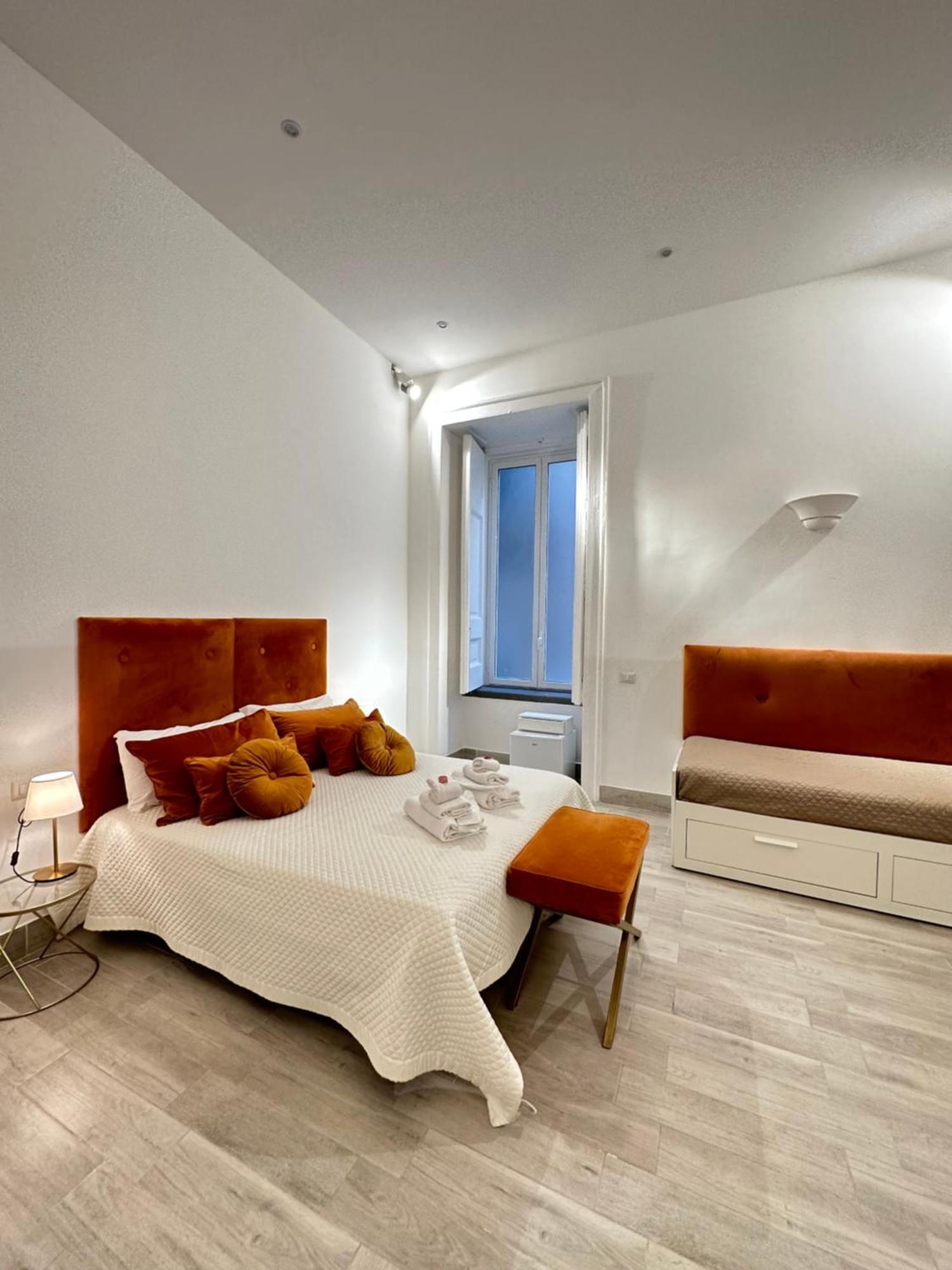 Maison M Napoli Boutique Rooms المظهر الخارجي الصورة