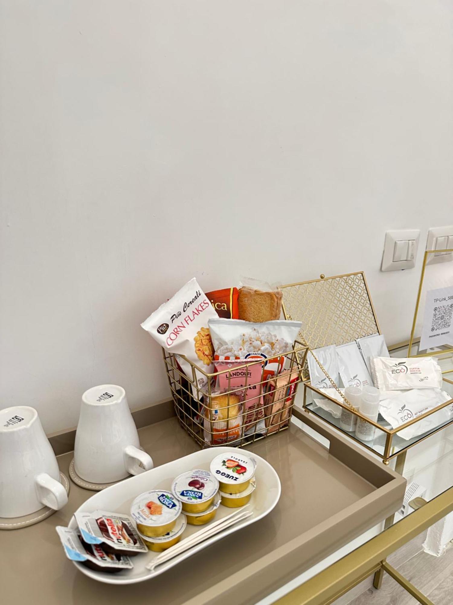 Maison M Napoli Boutique Rooms المظهر الخارجي الصورة