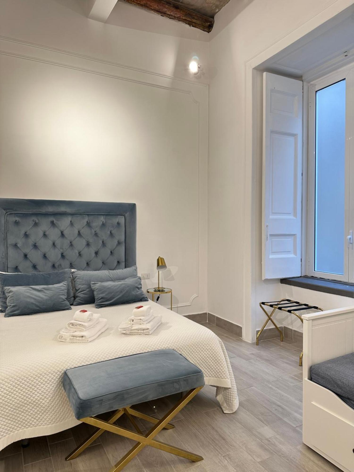 Maison M Napoli Boutique Rooms المظهر الخارجي الصورة